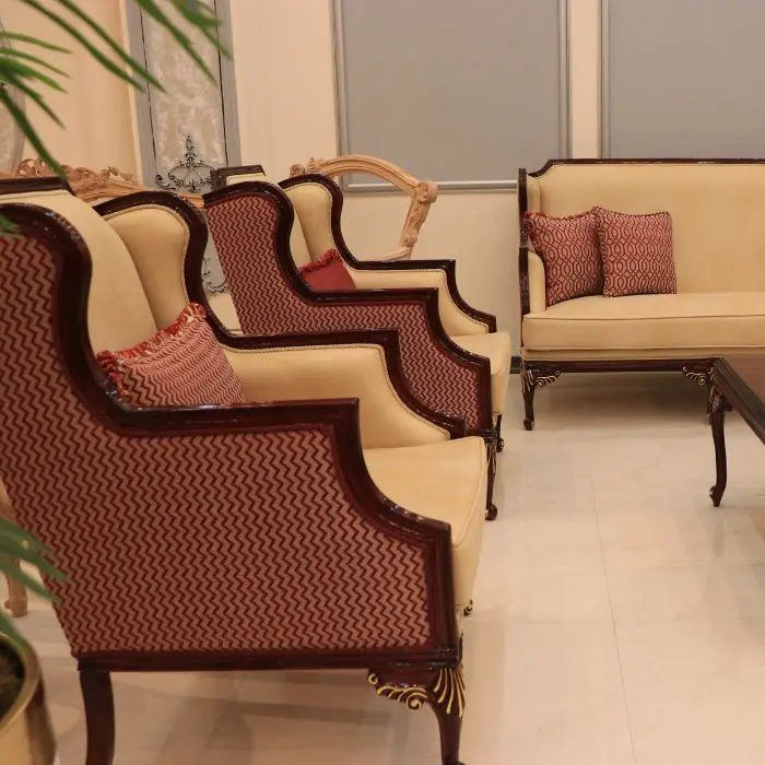 مبل کلاسیک راحتی