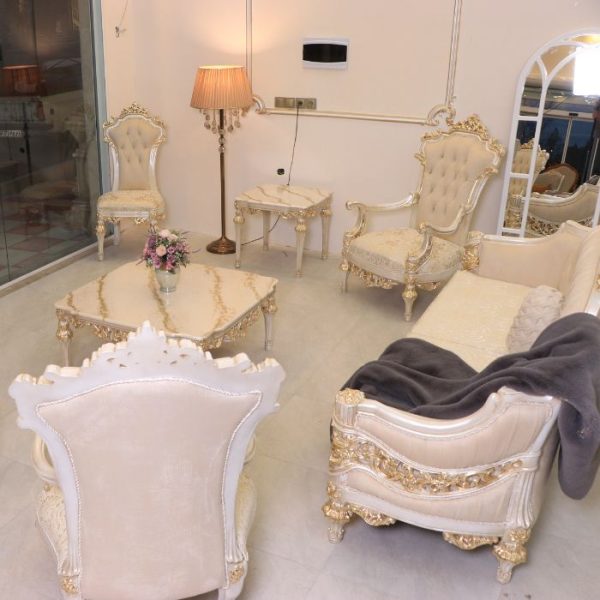 مبل کلاسیک با پارچه طرح دار
