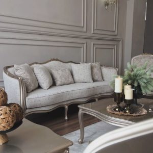 مبل کوئین نقره ای