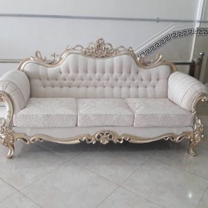 مبل سلطنتی استخوانی